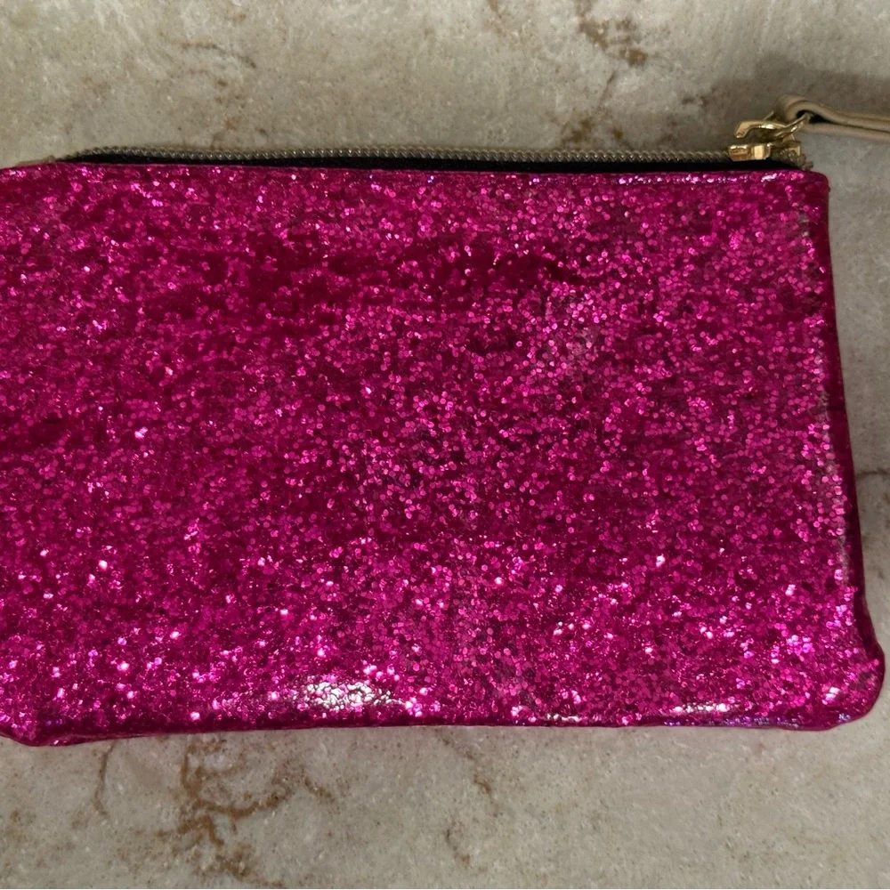 Betsy Johnson zip up card holder/wallet pink sparkle